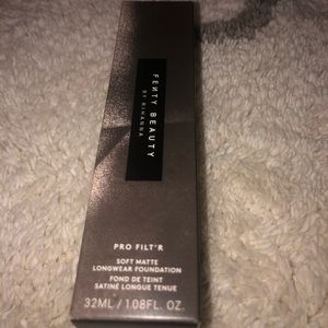 fenty beauty pro filt’r soft matte foundation